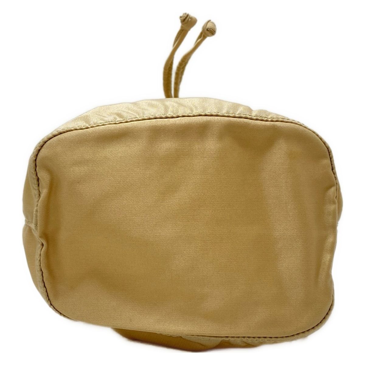 PRADA(プラダ) ポーチ - ベージュ 巾着型 - メルカリ