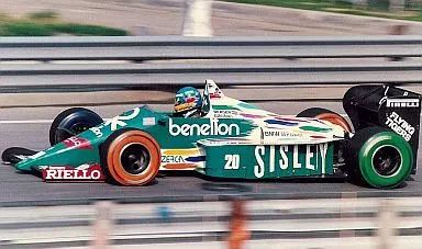 ミニカー 1 43 ベネトン フォード B 186 G ベルガー USA GP デトロイト 1986