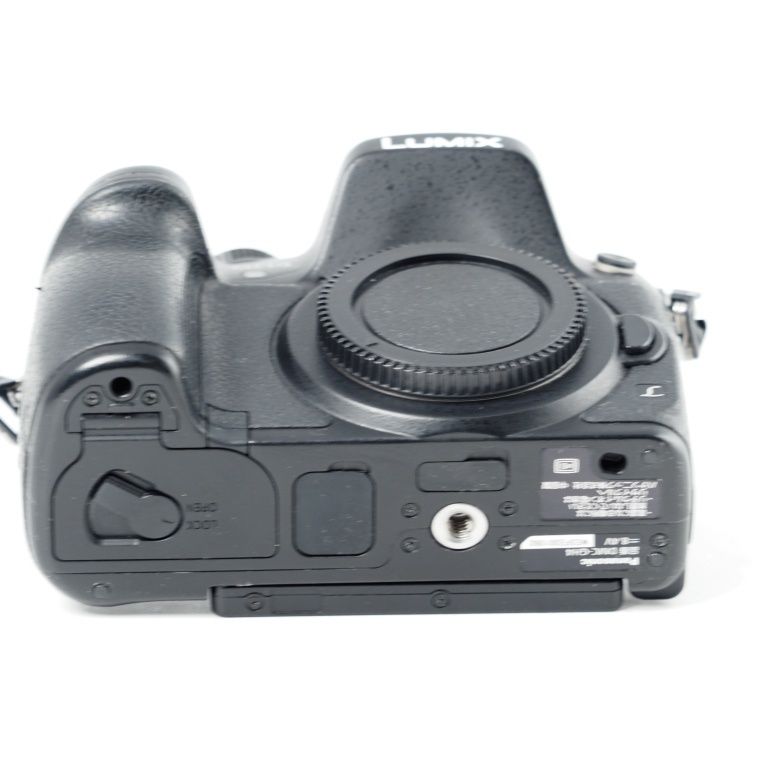 パナソニック ミラーレス一眼カメラ ルミックス GH4 ボディ ブラック 