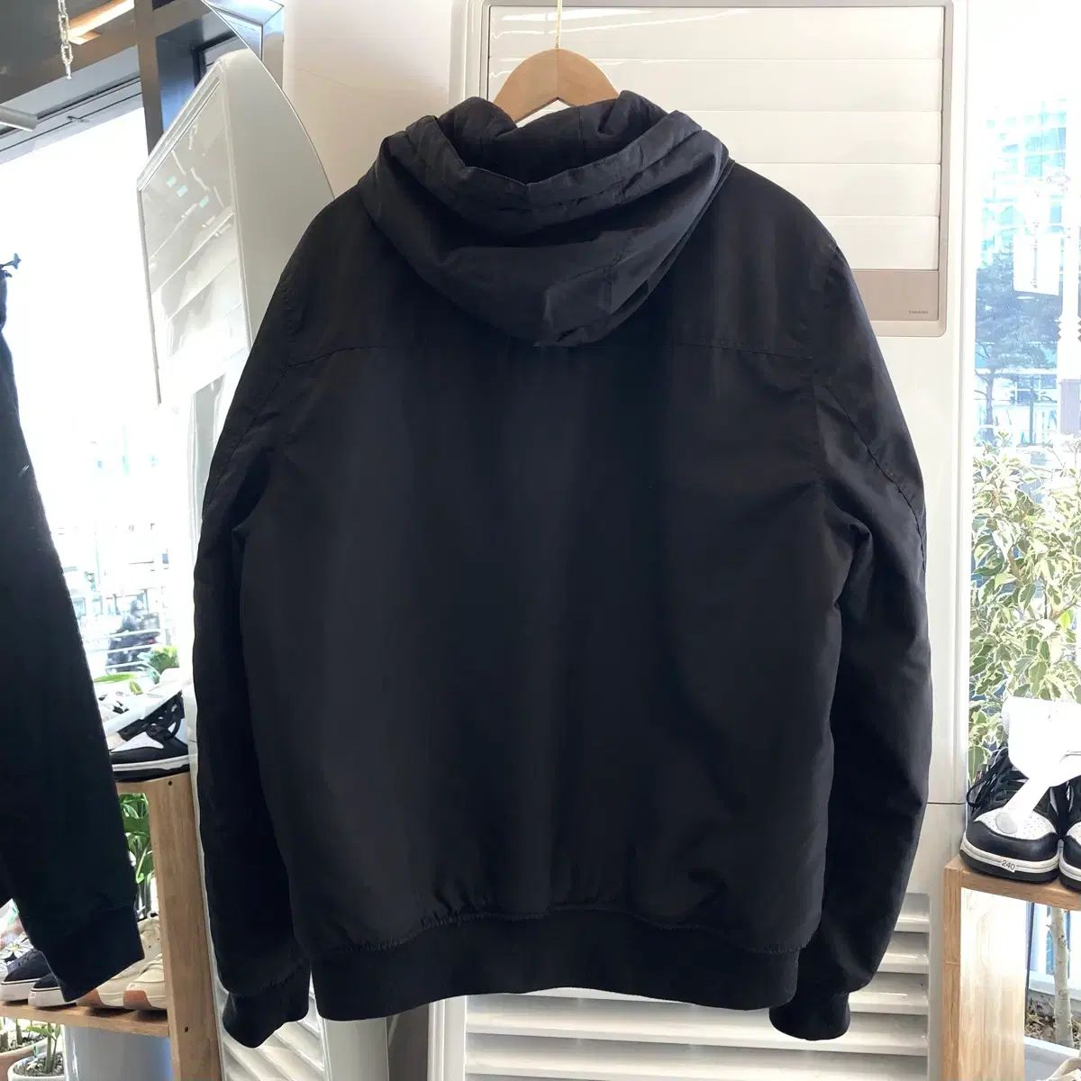 Hu0026M ブルゾン フードアウター L(105) Hood Jumper Bomber