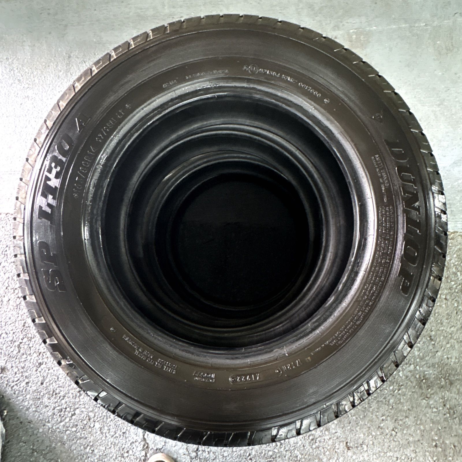 最終値下げ【送料無料】ダンロップ SP LT30 A 165/80R14 タイヤセット