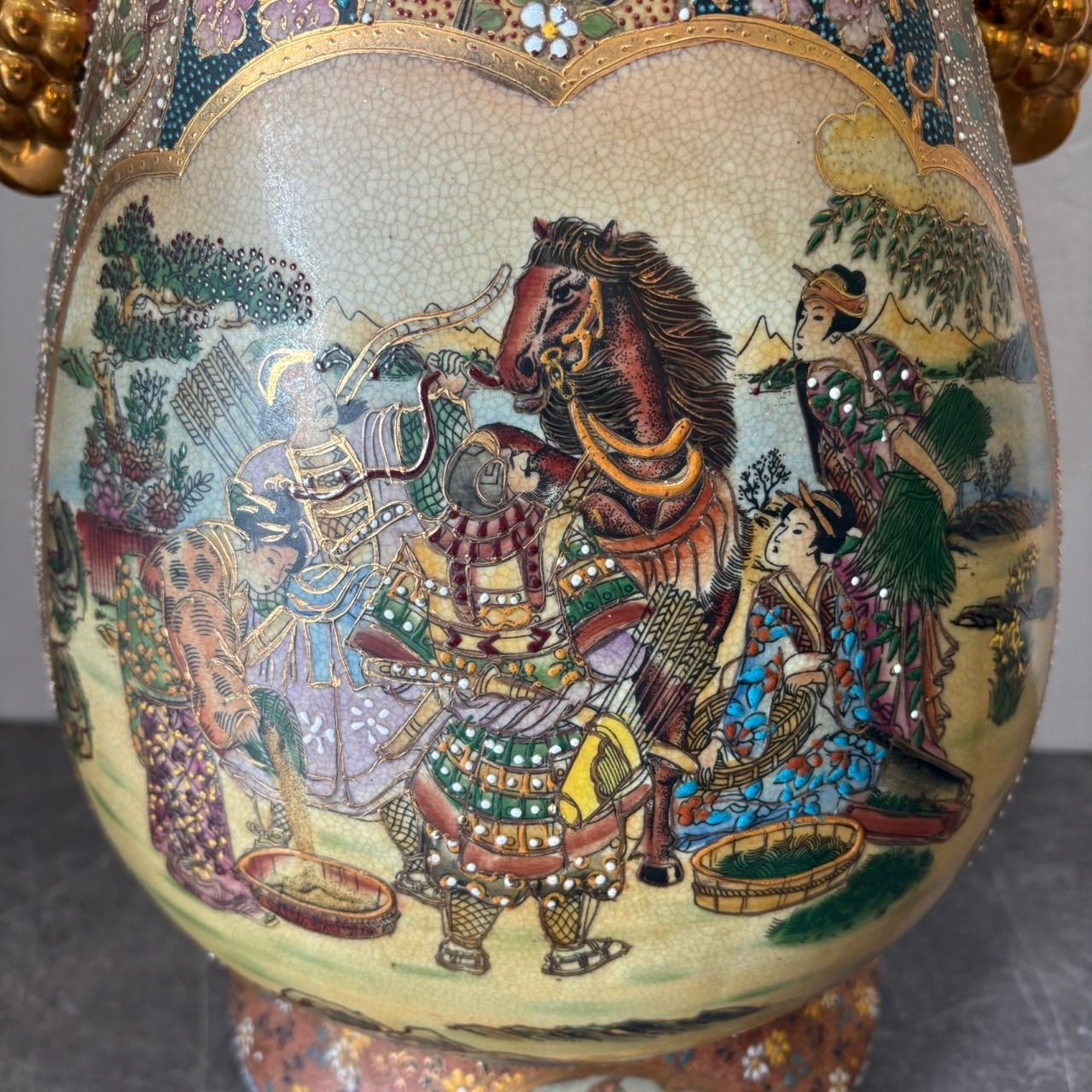 薩摩焼 花瓶 飾り壺】特大 金 時代物 置物 骨董 【公式通販】