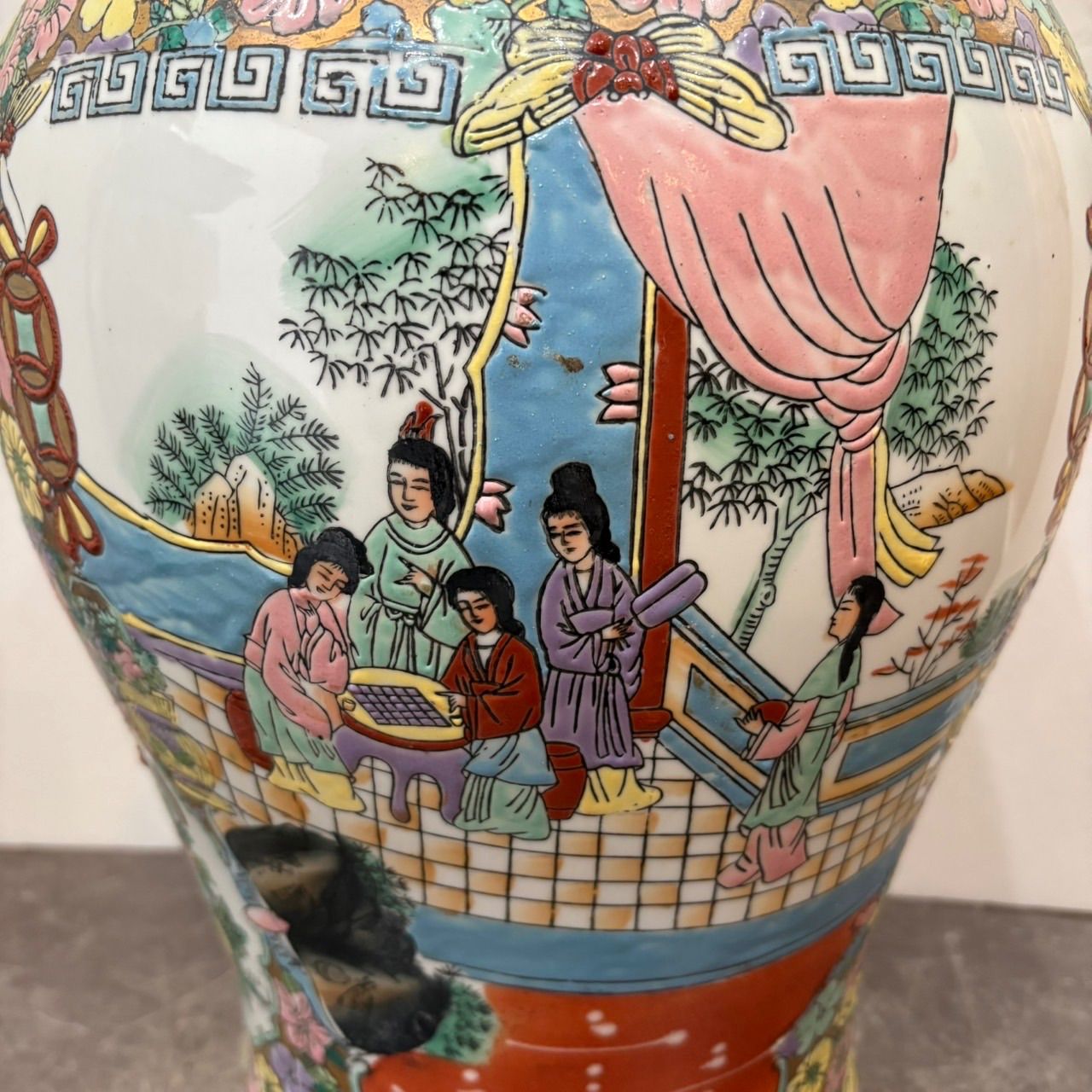 花瓶 飾り壺】特大 金彩 蓋付き 花鳥 時代物 置物 骨董 - メルカリ