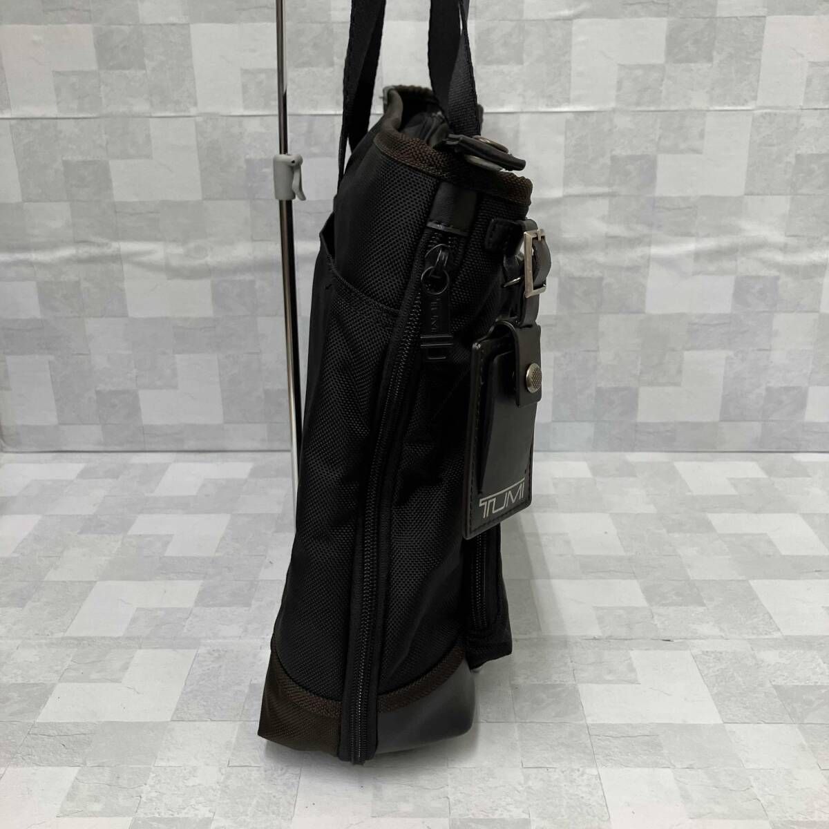 TUMI トゥミ トートバッグ 2223309HKO East West Tote Alpha Bravo 