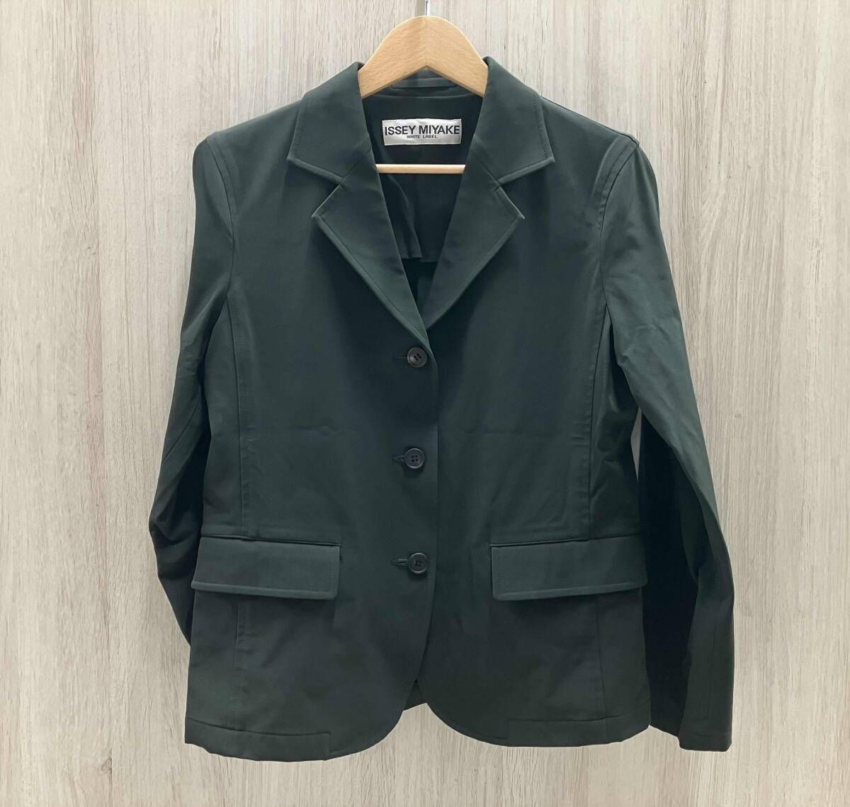 ISSEY MIYAKE テーラードジャケット IM34FD596 サイズ2 モスグリーン 