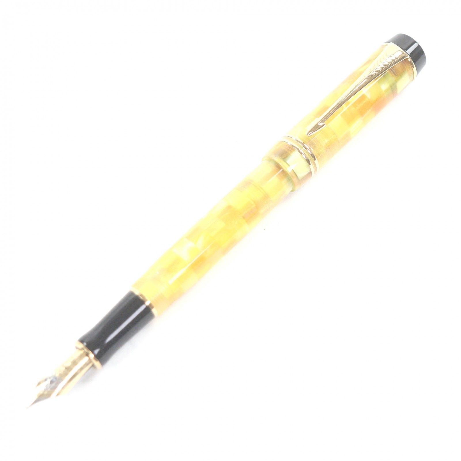 □PARKER パーカー デュオフィールド シリトンGT デミ 小型 ペン先18 K Fニブ チェック柄 キャップ式 万年筆 イエロー 英国製 メンズ