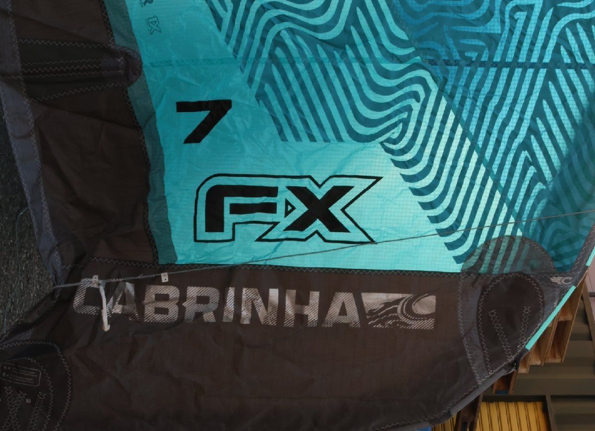 送料無料】CABRINHA カブリナ FX 7? カイトサーフィン カイトボード