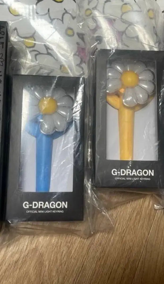 G-DRAGON ジードラゴン ペンライト キーホルダー セット イエロー スカイブルー