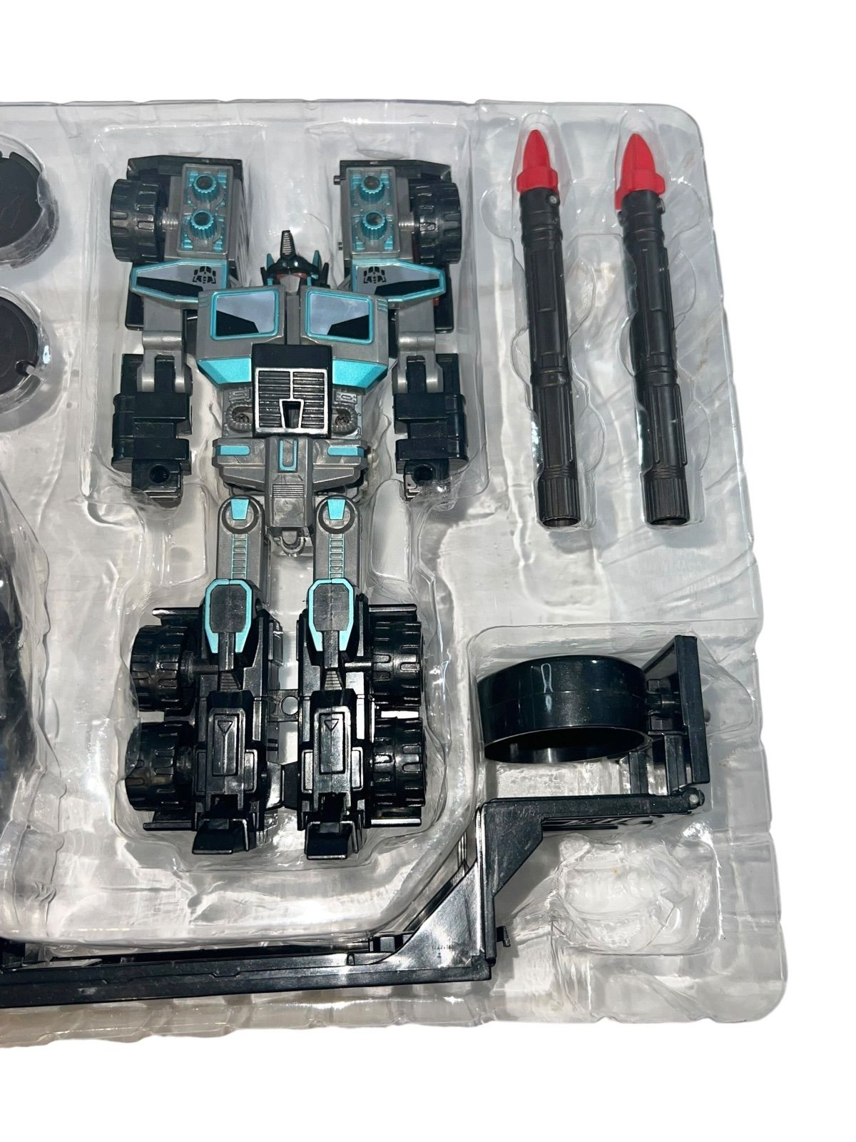 トランスフォーマー カーロボット ブラックコンボイ - メルカリ