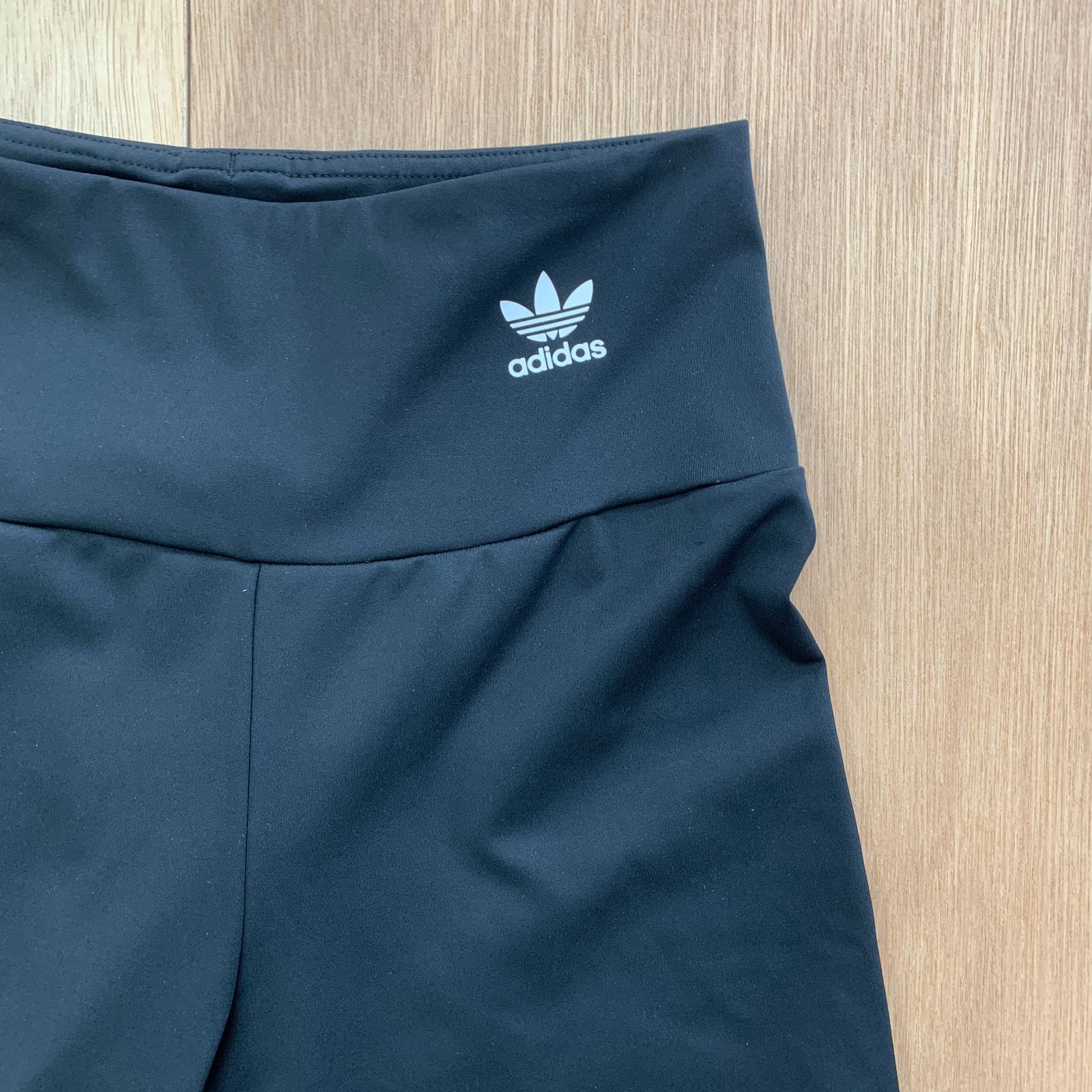 【adidas】オリジナルス レギンス／ レディース OTサイズ 黒 ロングタイツ タイト スポーツ トレーニング オトナ OTONA やりすぎない オシャレ 大人柄 ヒンヤリしない のびのび