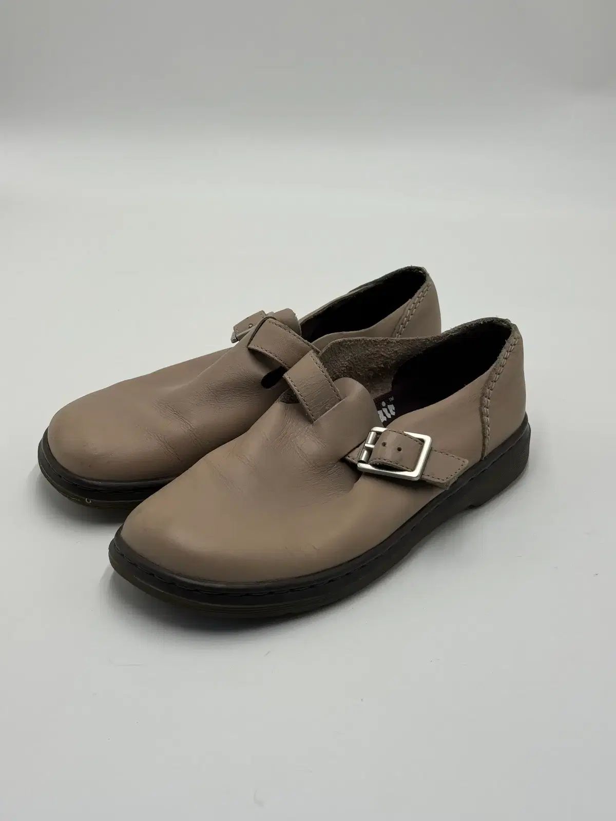 レディース 230 DR. MARTENS ドクターマーチン パトリシア