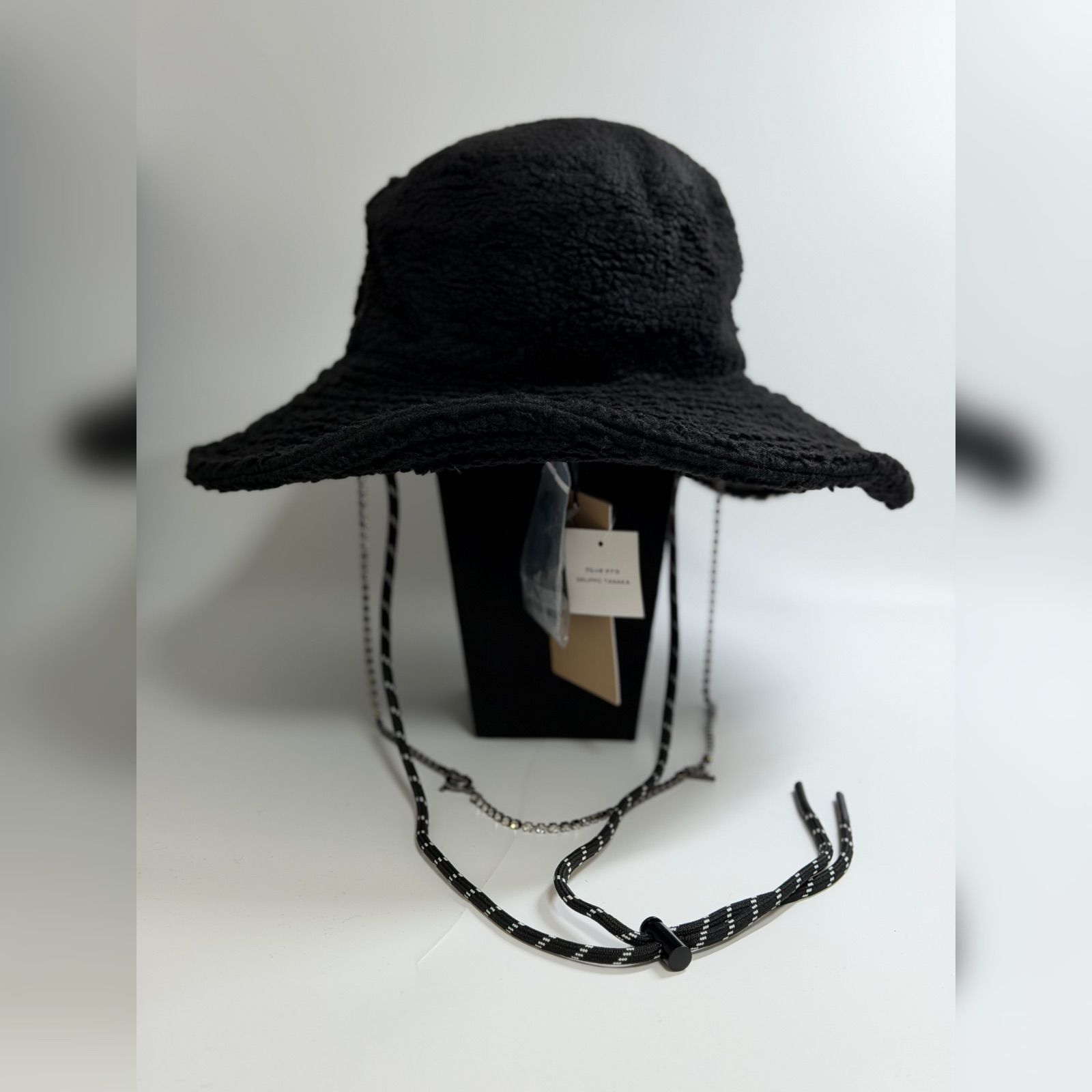 新品未使用】N°21 × NEW ERA コラボ バケットハット 早い者勝ち - メルカリ