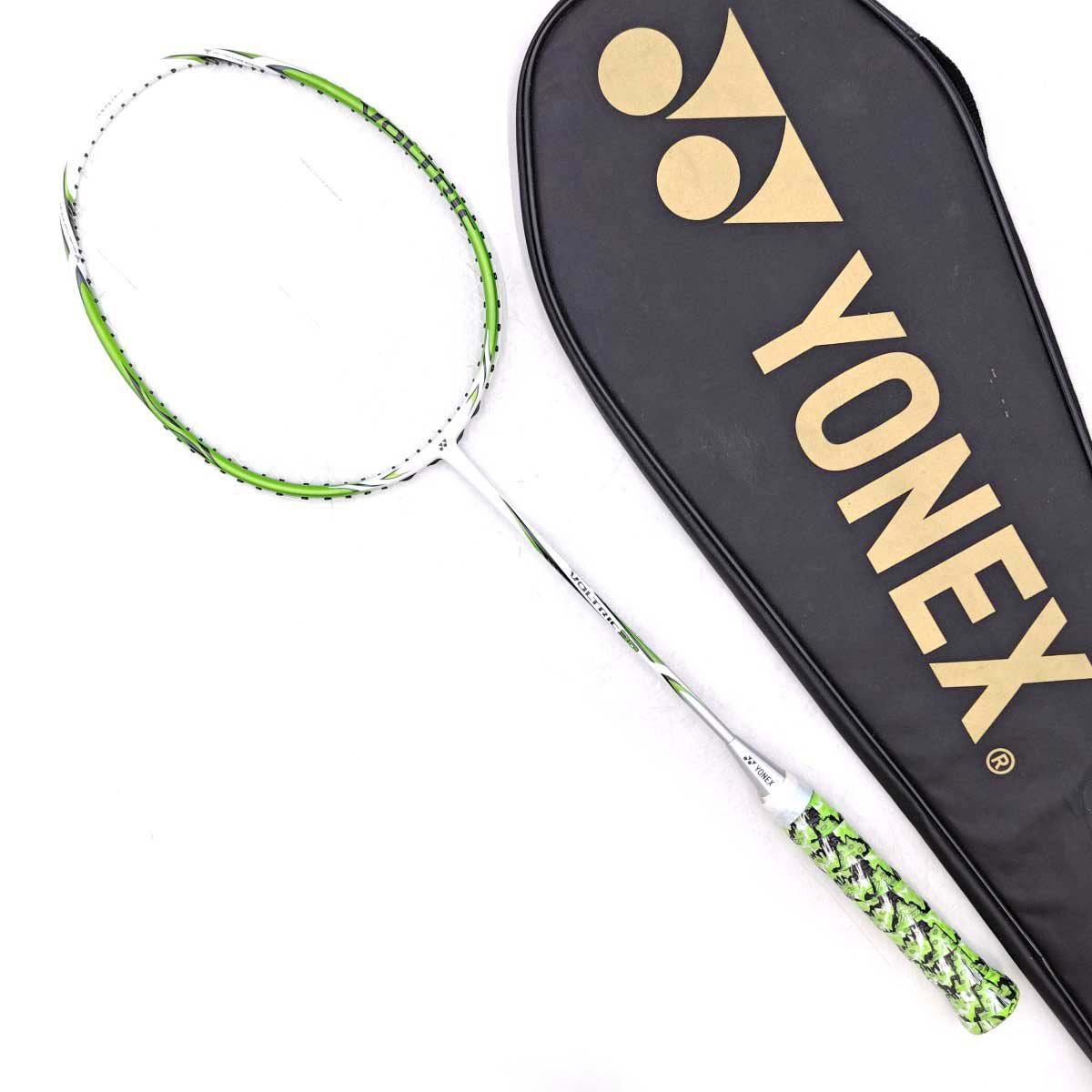 ヨネックス VOLTRIC 30 バドミントンラケット 専用ケース付き YONEX