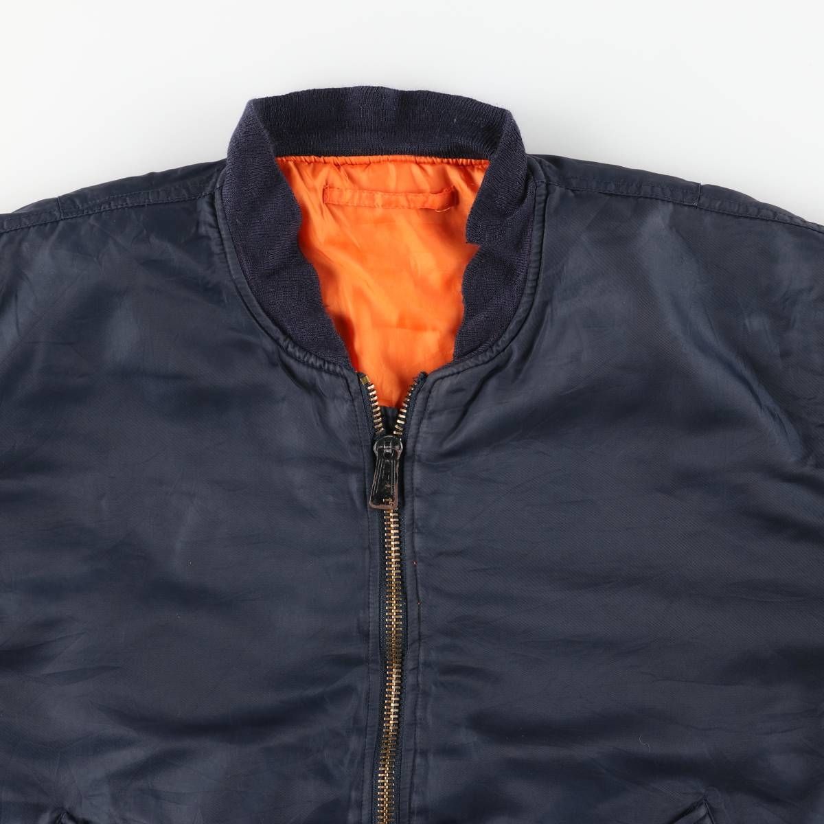古着 民間品 ショット SCHOTT MA-1タイプ 中綿入り ミリタリー