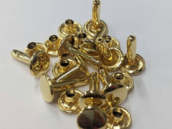 【箱売り】両面カシメ 中 特長 本金 φ9mm｜足の長さ13mm（全長14.5mm） 2000ヶ まとめ買い（業販） カシメ箱売り レザークラフトぱれっと