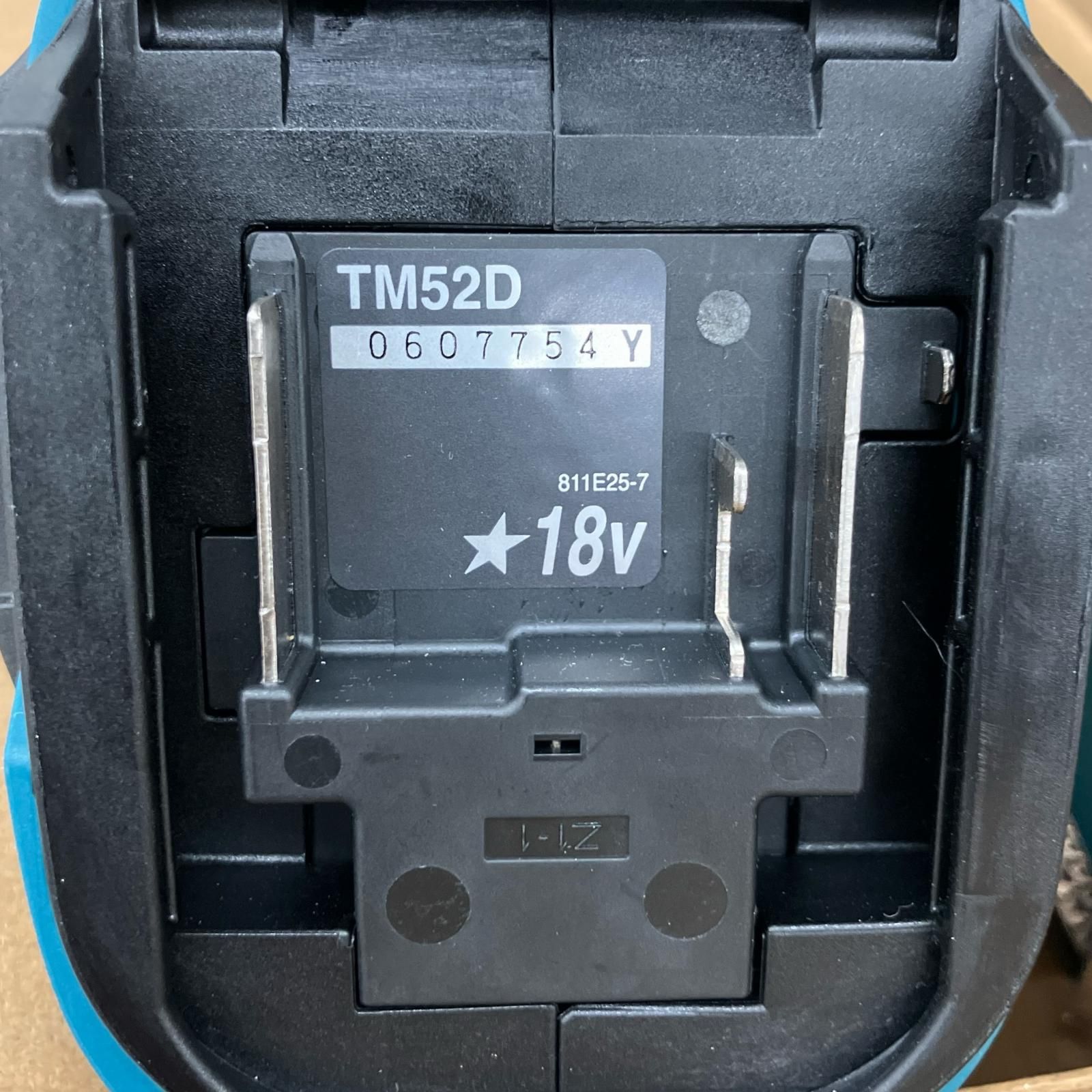 △△MAKITA マキタ 充電式マルチツール 18 v 本体のみ TM 52 DZ ブルー