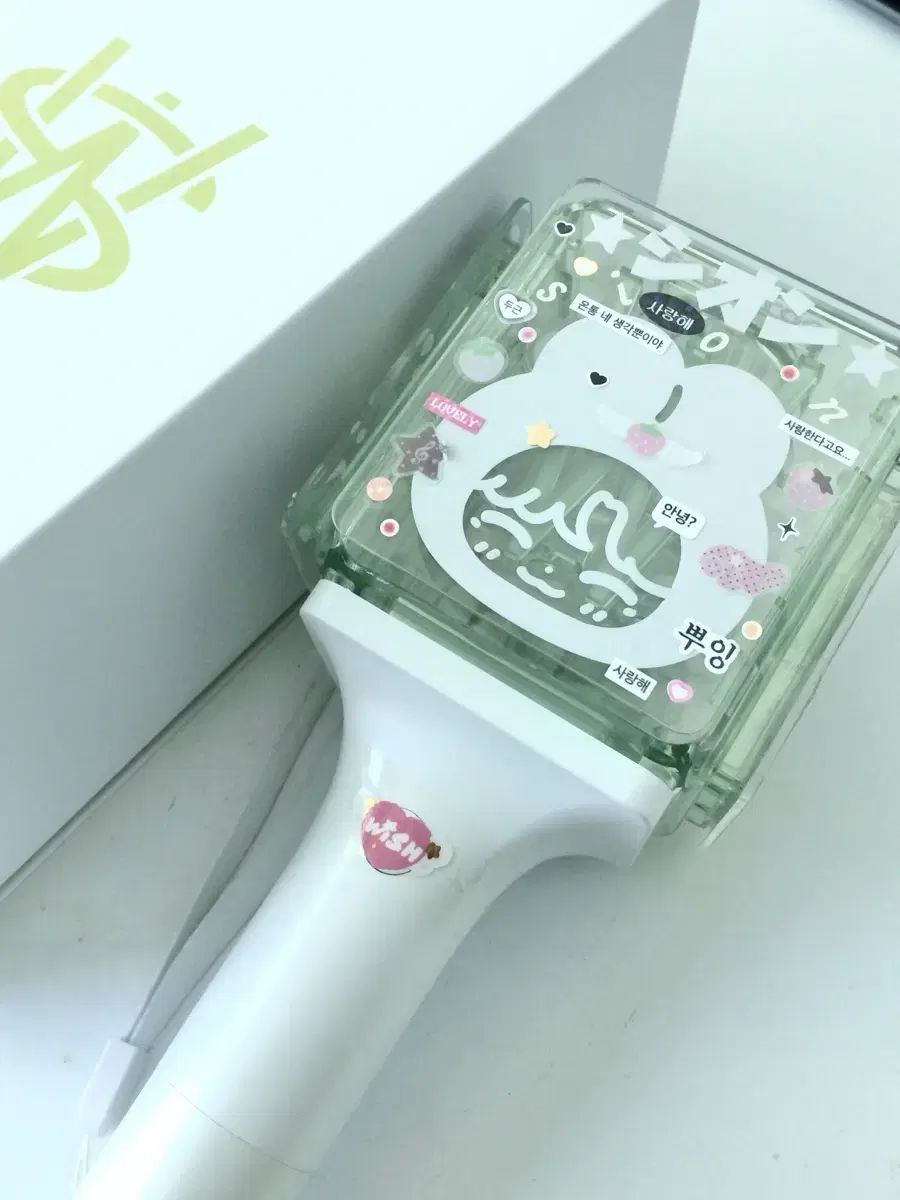 NCT WISH ペンライト FANLIGHT 韓国イラストレーター作品 反射ステッカー 反射シール うちわ サクヤ シオン