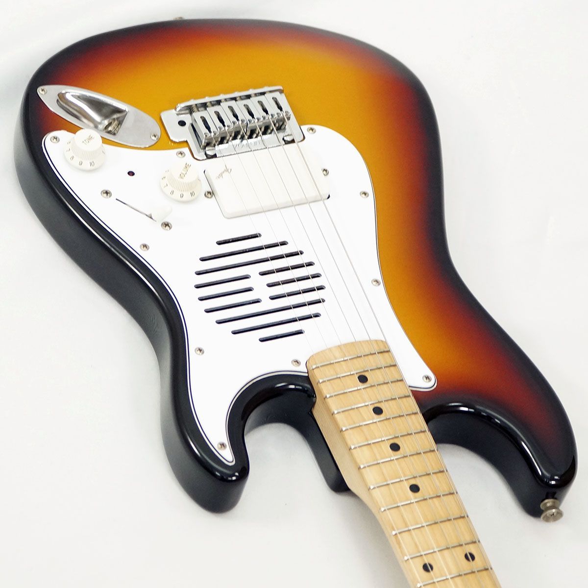 Fender Japan ST-CHAMP 10 (3TS/Rosewood) [USED] - メルカリ