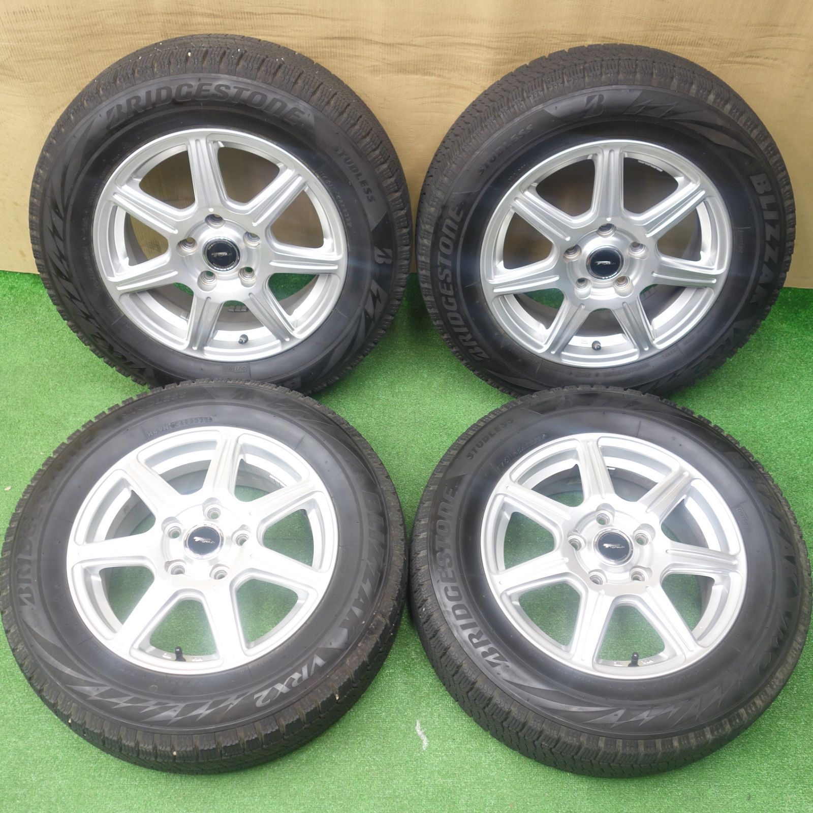 バリ溝！22年！キレイ！9.5分☆スタッドレス 195/65R15 ブリヂストン 