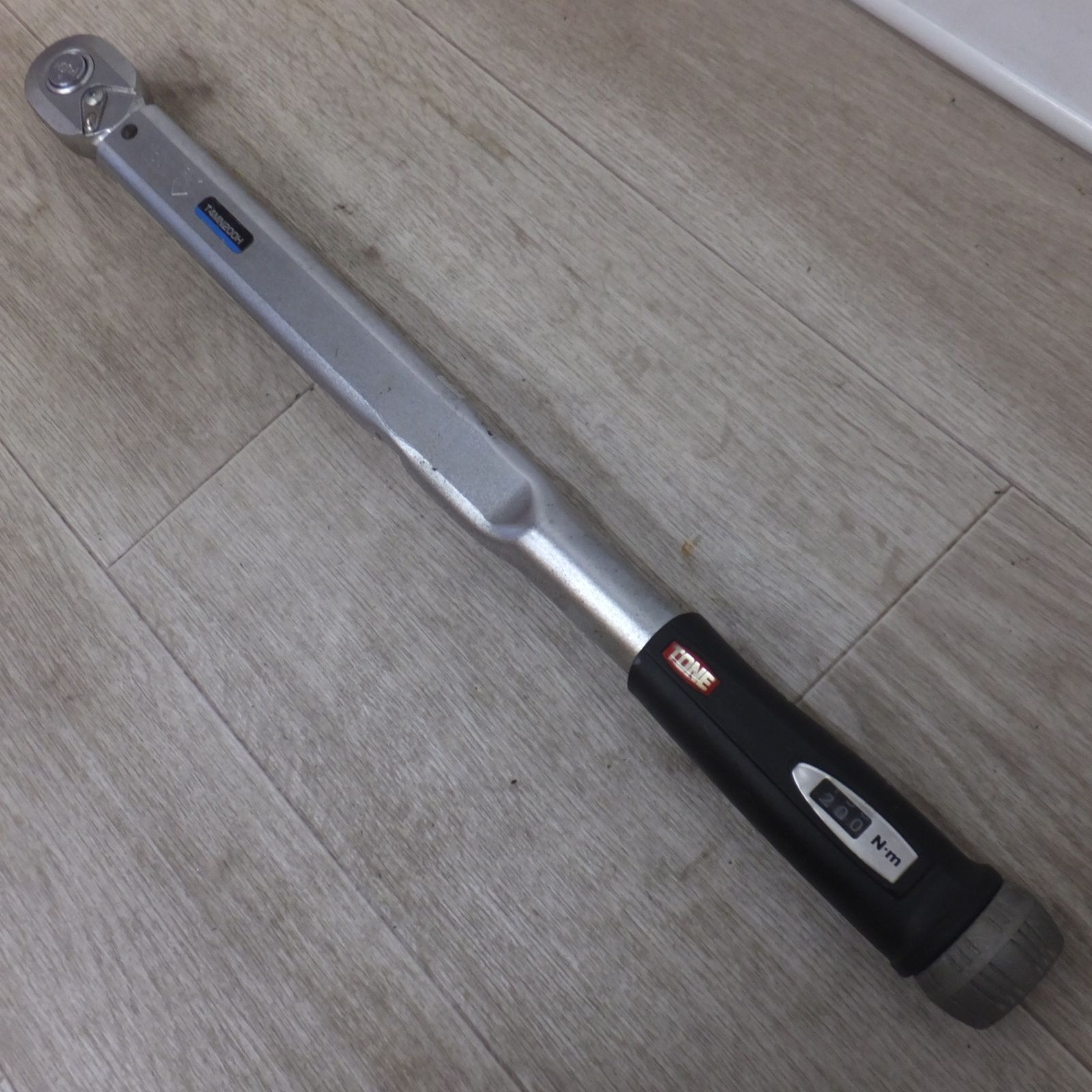 トネ TONE プレセット形トルクレンチ ダイレクトセット ホールドタイプ