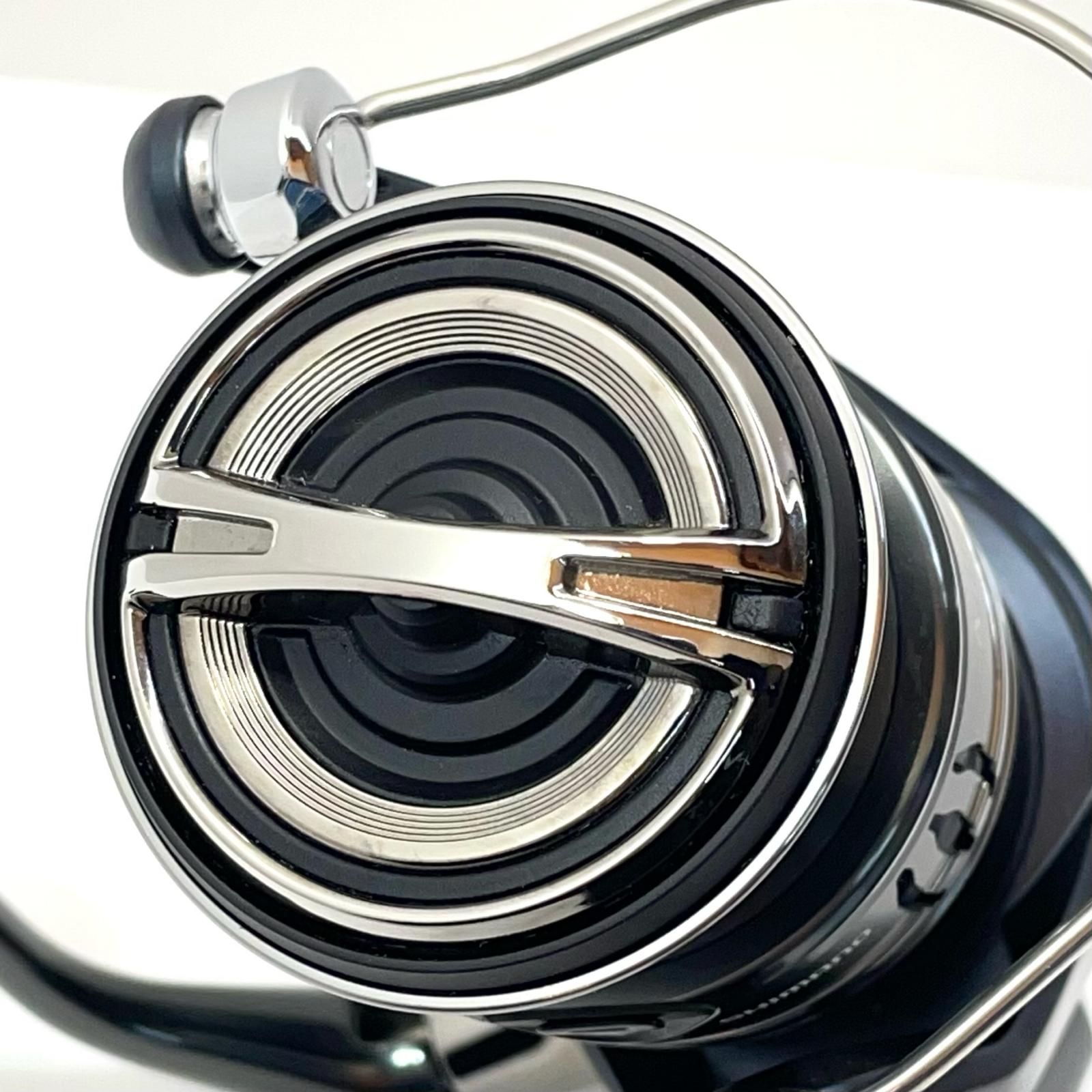 スピニングリール 86