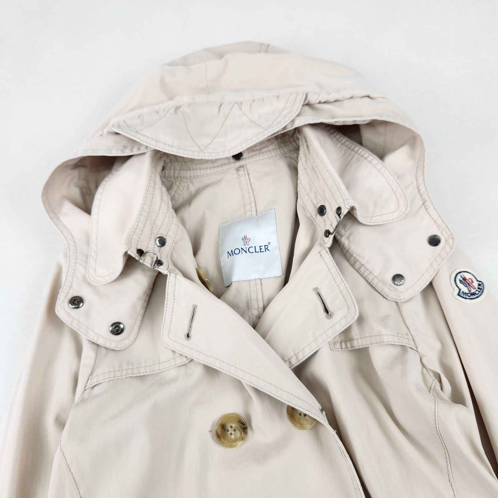 MONCLER トレンチコート 希少 TARIEC ロゴワッペン ベージュ - メルカリ