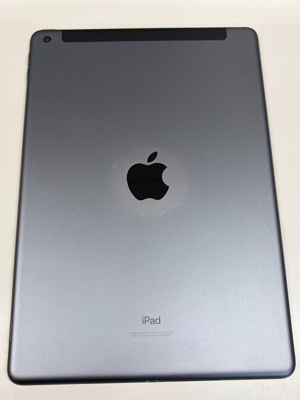 訳あり　iPad 第7世代 32GB スペースグレー SIM無し 訳アリ】SIMフリー iPad 第7世代 32GB スペースグレイ - メルカリ