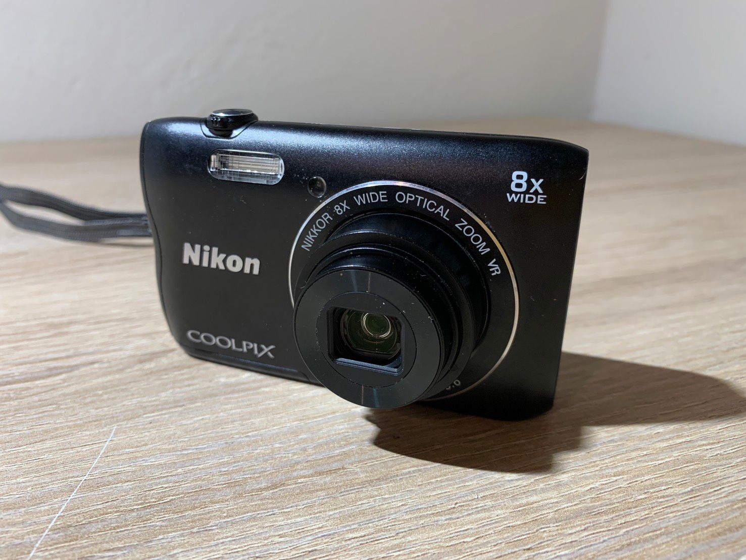 動作確認済 Nikon COOLPIX A300 コンデジ デジカメ ニコン ニコン