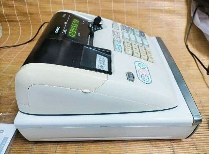 カシオレジスター TE-M80 中古品 人気機種感熱紙 送料無料 001777
