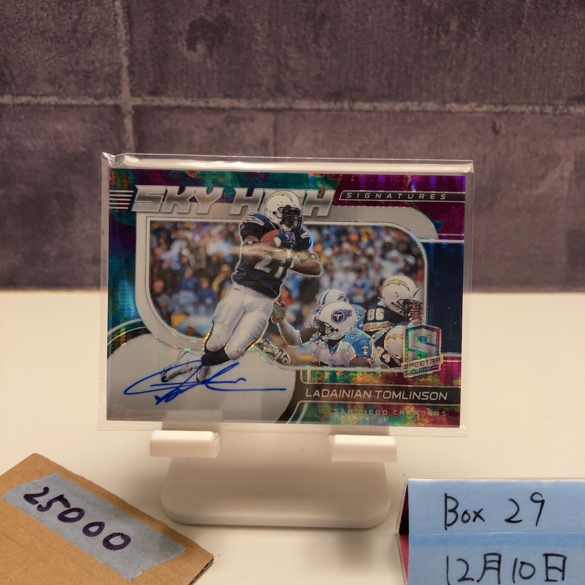 2021 Panini Spectra LaDainian Tomlinson 21/25 直筆サインカード San Diego Chargers Sky High Signatures Prizm カード