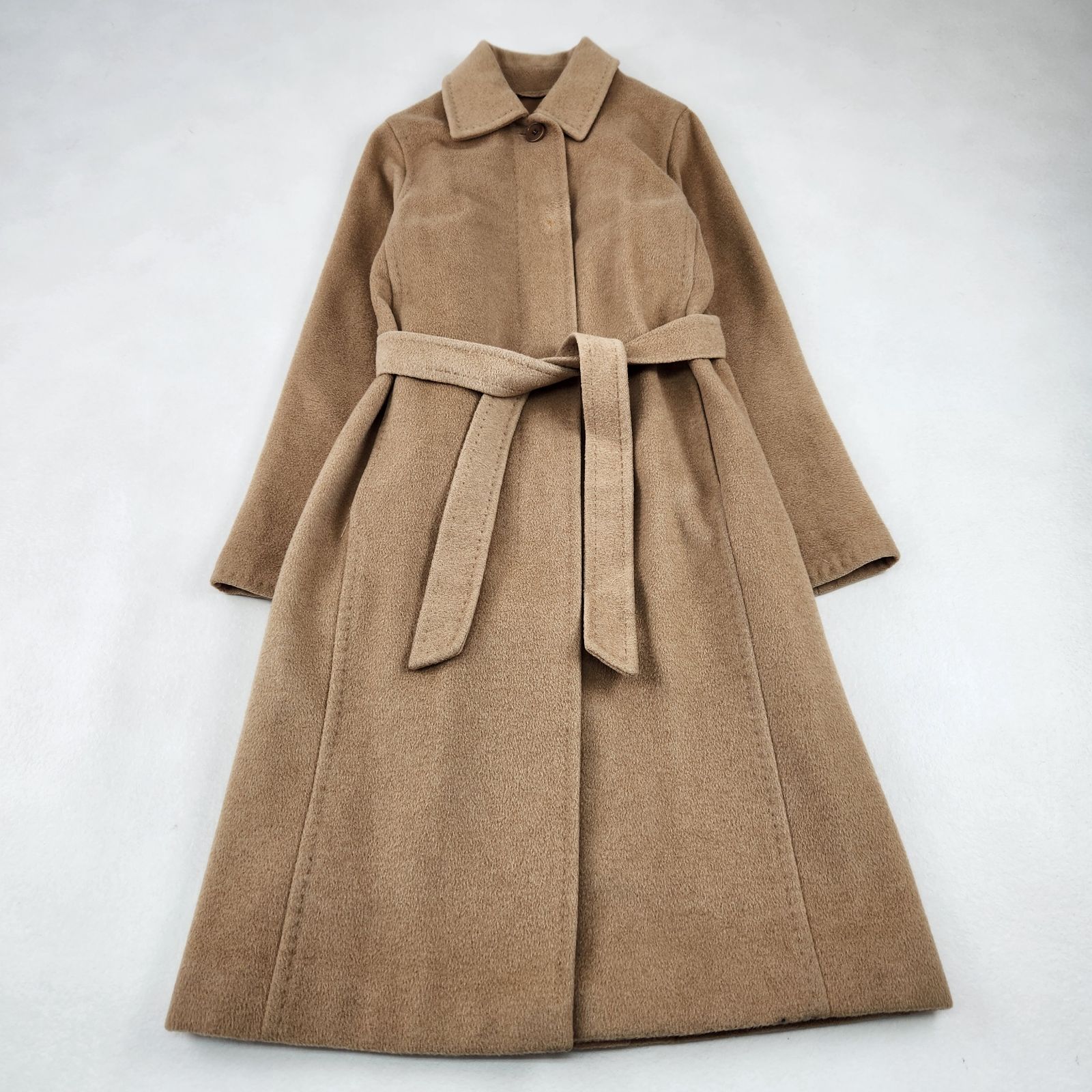 キャメル100%♡マックスマーラ　最高級白タグ　　ロングコート　ベージュ MaxMara ロングコート 高級白タグ キャメル100 ベルテッド 36 S M相当