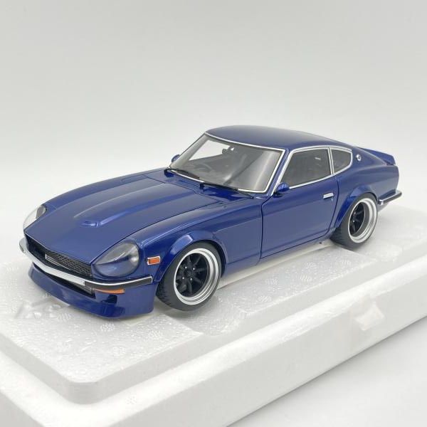 【中古】箱傷み)AUTOart 1/18 日産 ﾌｪｱﾚﾃﾞｨZ (S30) 『湾岸ﾐｯﾄﾞﾅｲﾄ』 悪魔のZ 連載開始30周年記念ﾓﾃﾞﾙ[6]