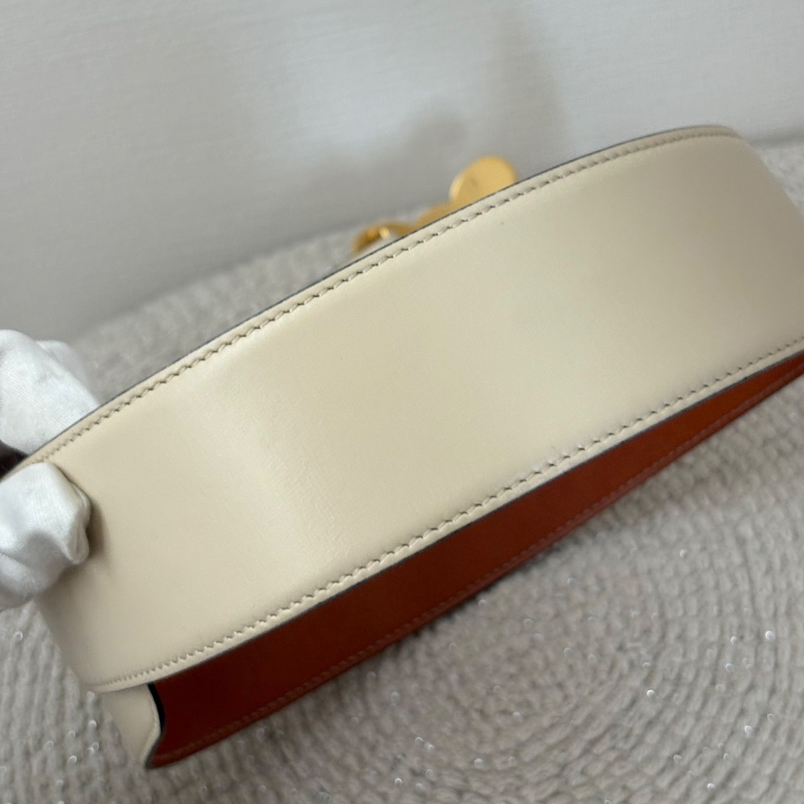極美品】セリーヌ トリオンフ レザー ゴールド 金具 ベルト レディース