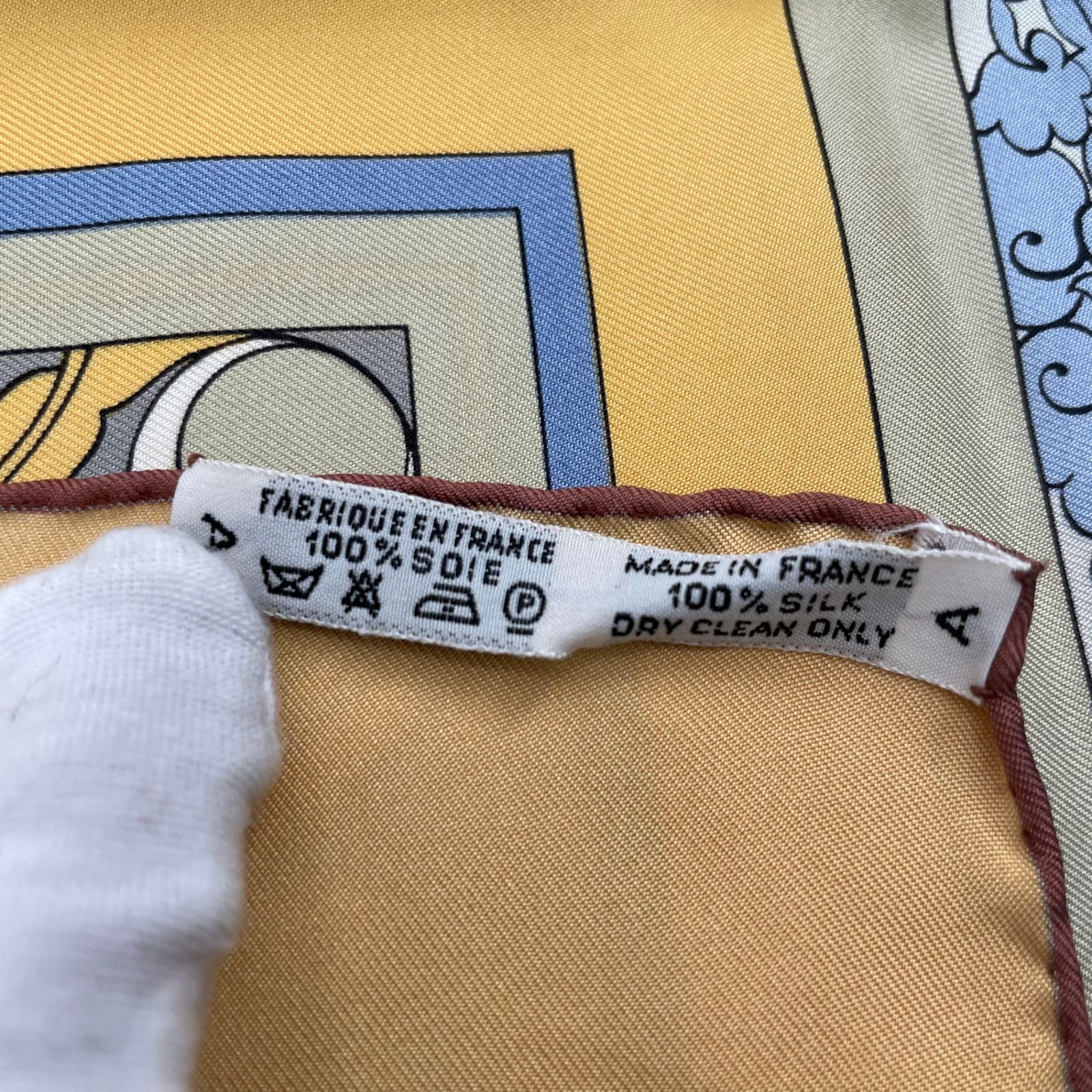 極美品 HERMES エルメス スカーフ シルク カレ90 ANIMAUX SOLAIRES