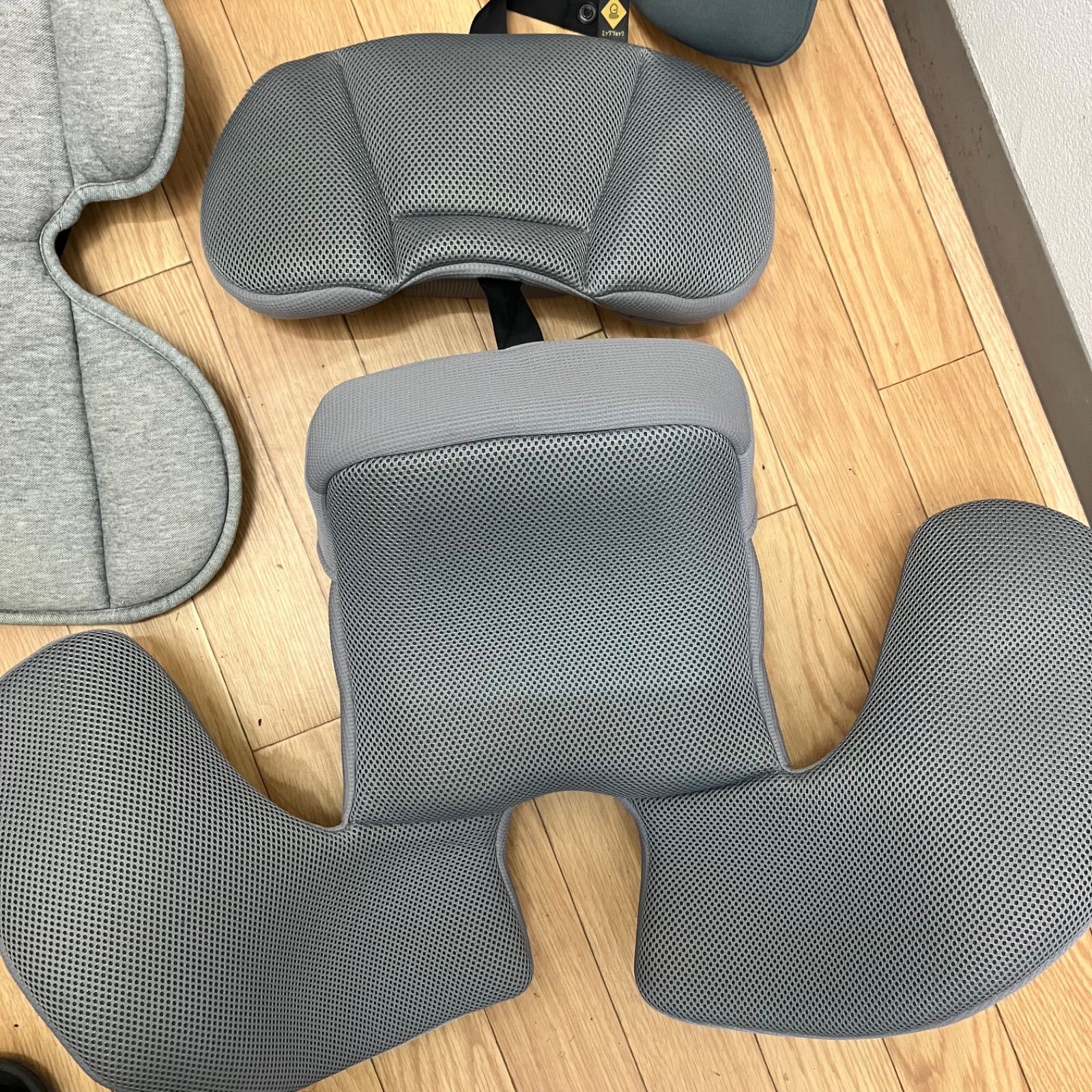 外出・移動用品 チャイルドシート ベビーシート Combi コンビ 