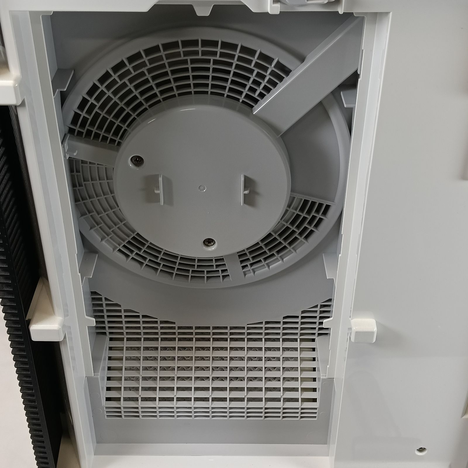 美品 Panasonic（パナソニック）ジアイーノ F-MV4100 次亜塩素酸 空間