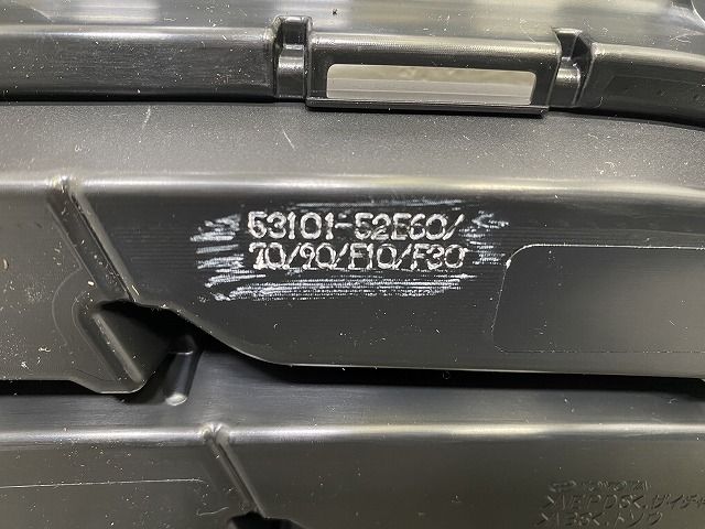 新品!ヤリスクロス MXPB10/MXPB15/MXPJ10/MXPJ15 純正 フロント グリル