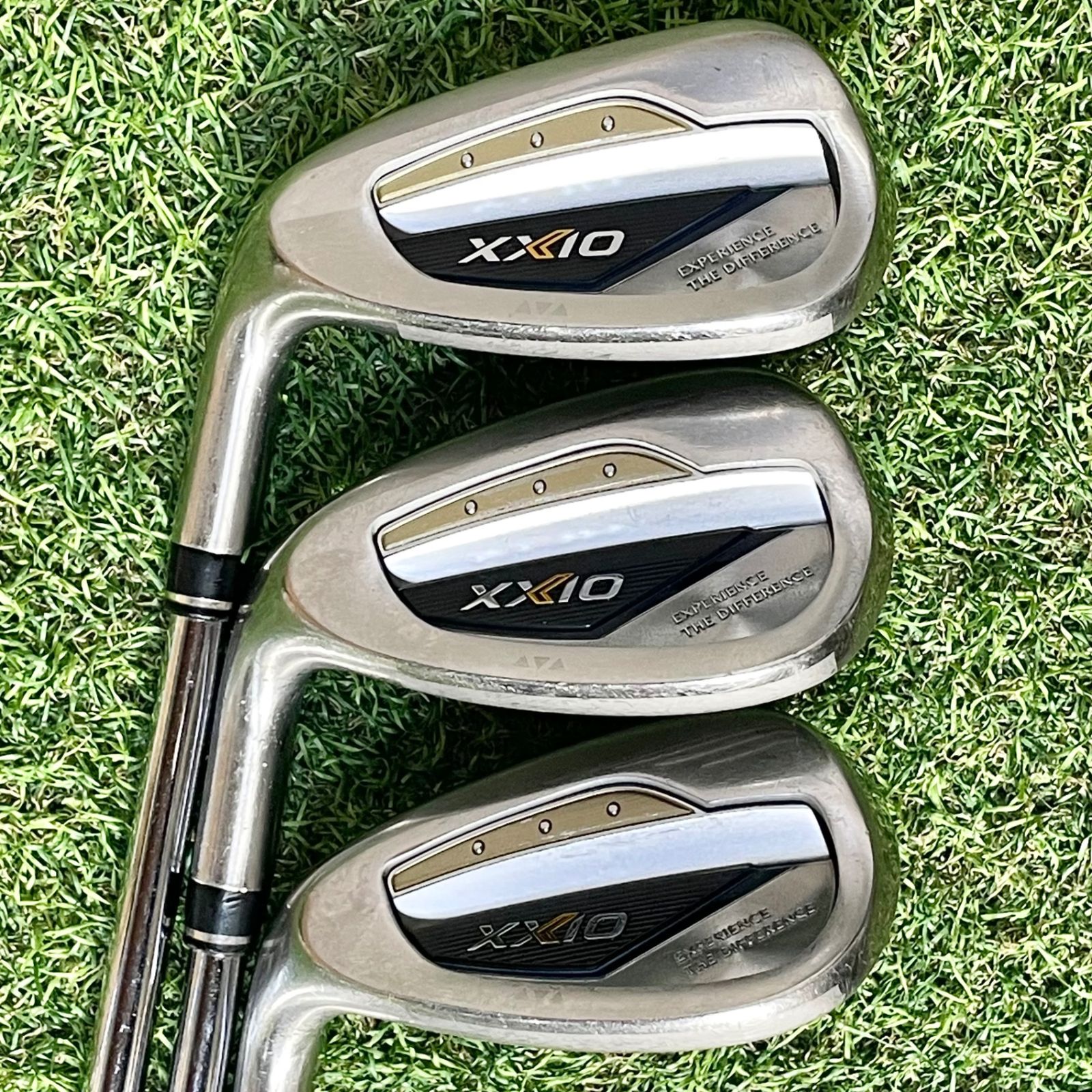 貴重なレフティ】XXIO13 13代目 ゼクシオ13 アイアンセット 6本 メンズ 