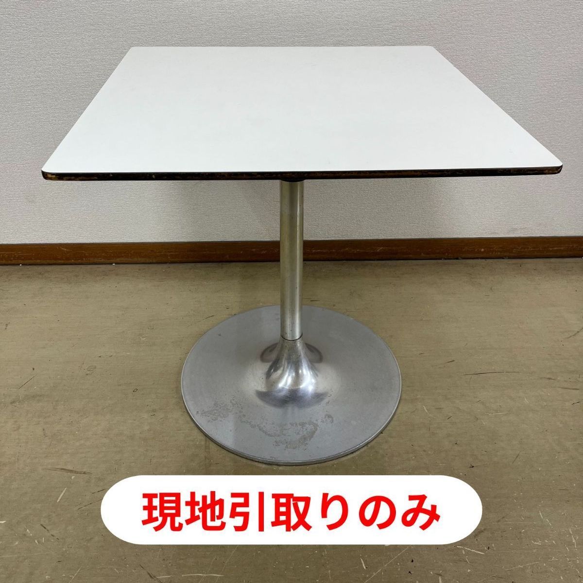 【現地引き取りのみ、配送不可】机７脚セット　サイドテーブル　カフェ　レトロ