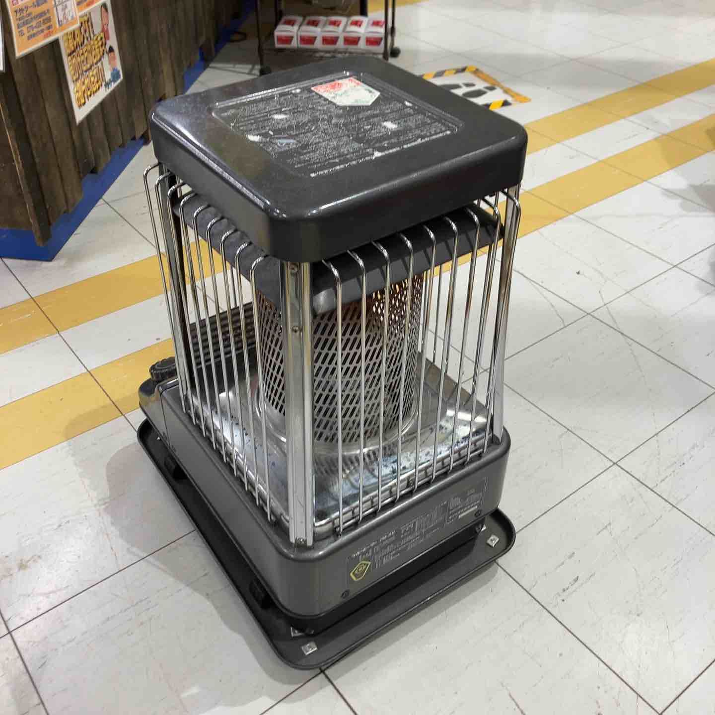 中古品】◇ダイニチ DAINICHI ブルーヒーター FM-811業務用石油