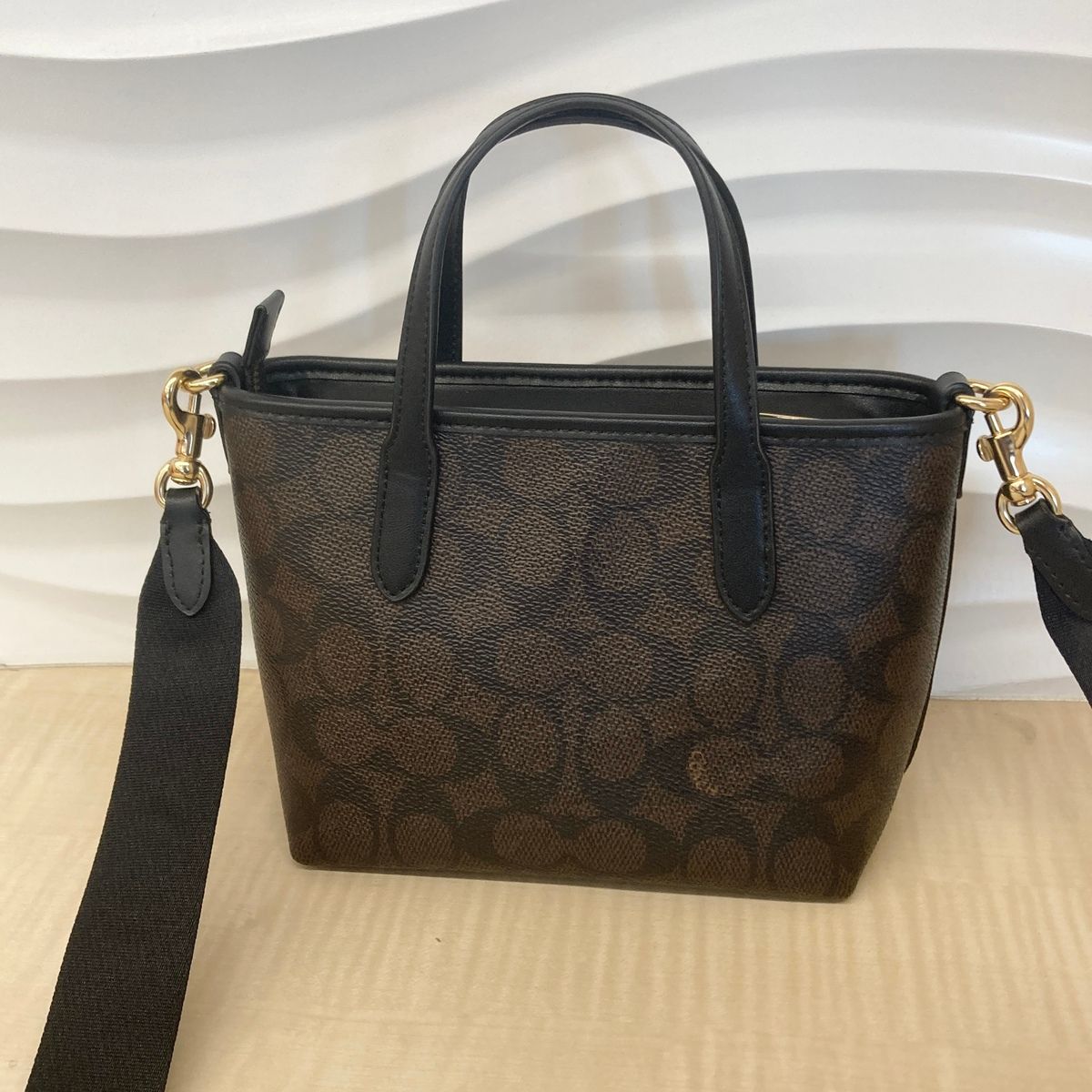 COACH コーチ シグネチャー トートバッグ キャンバス レディース 