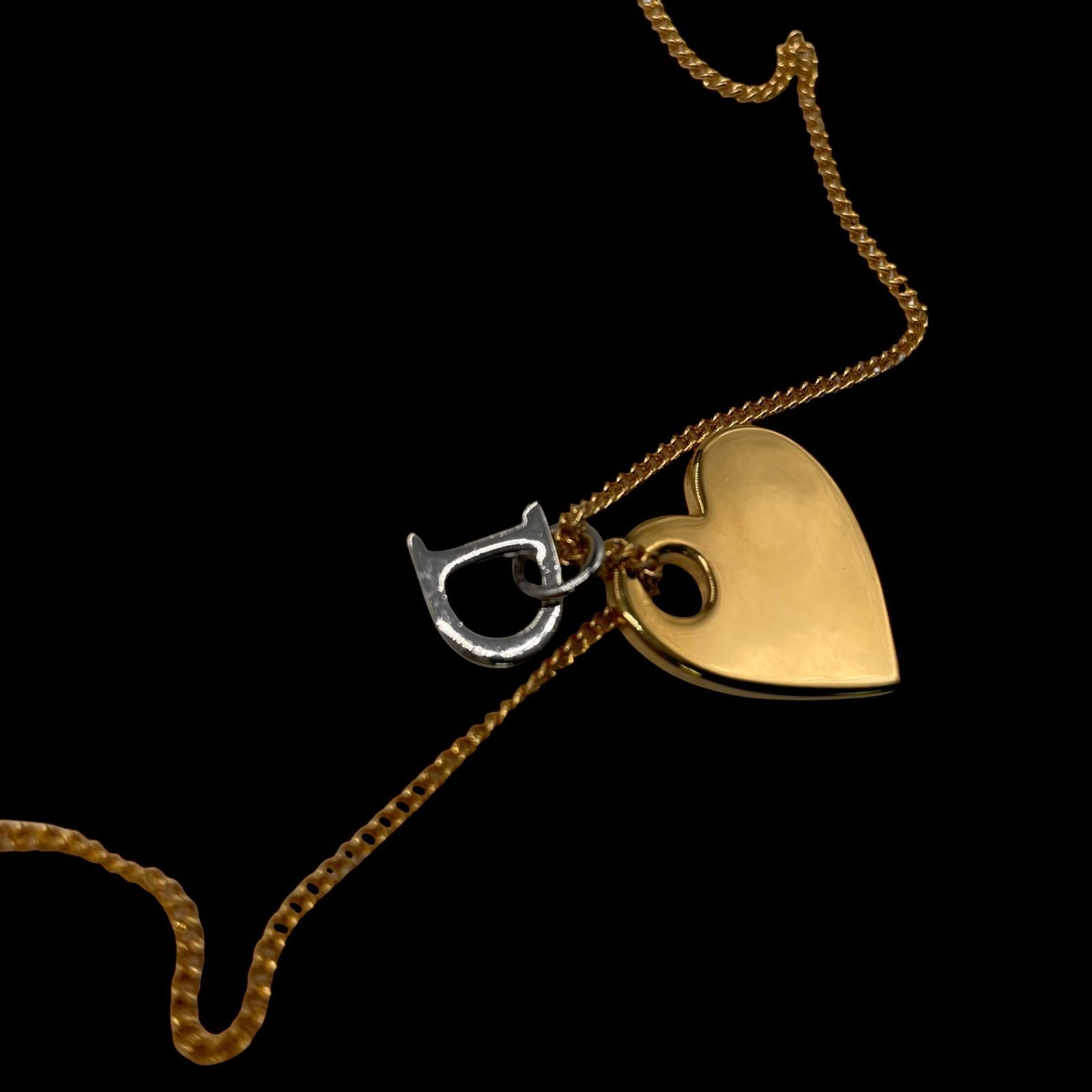 希少 Christian Dior クリスチャン ディオール 保存箱付き Dチャーム 