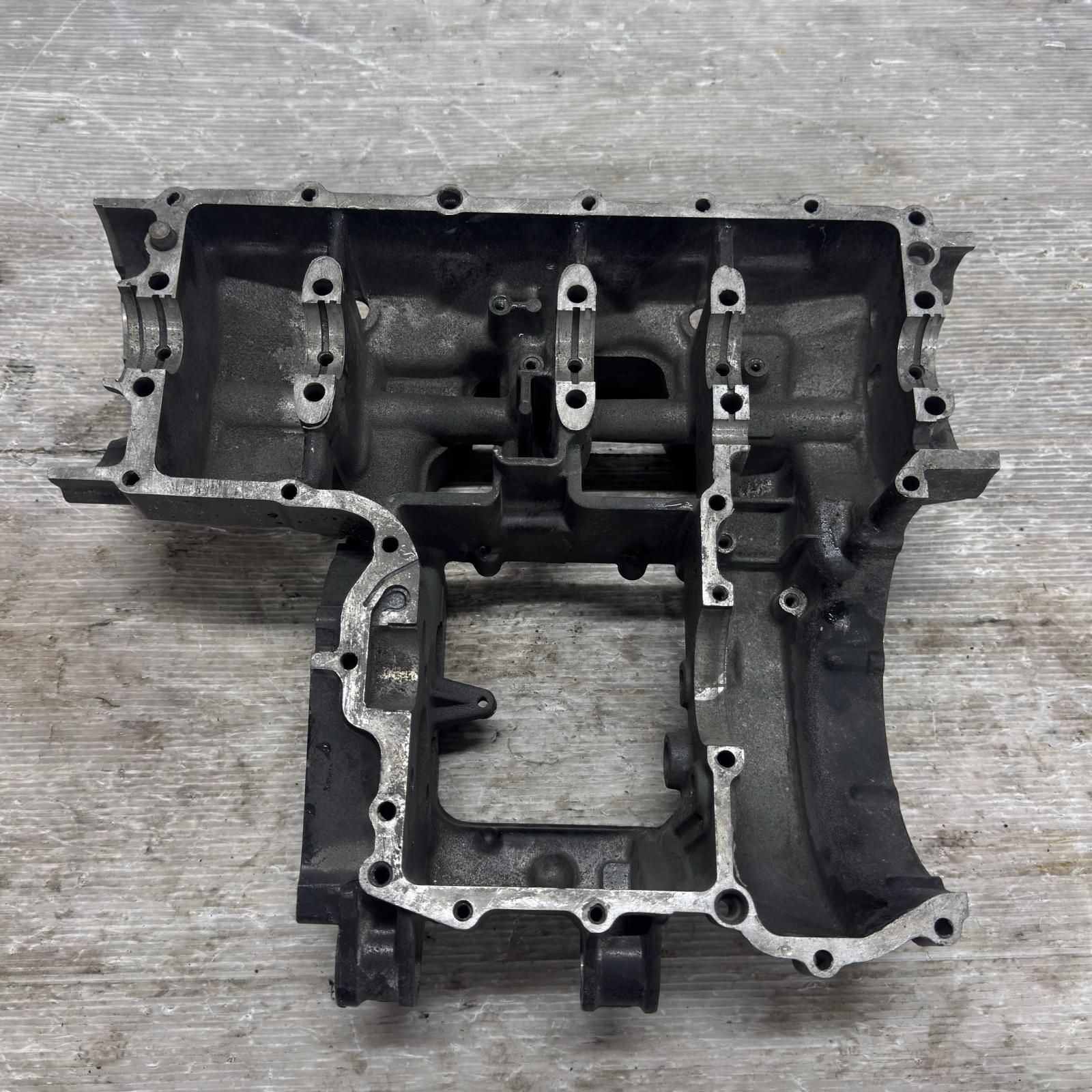 HONDA CBX400F クランクケース 下側 ホンダ HONDA CBX400F クランク