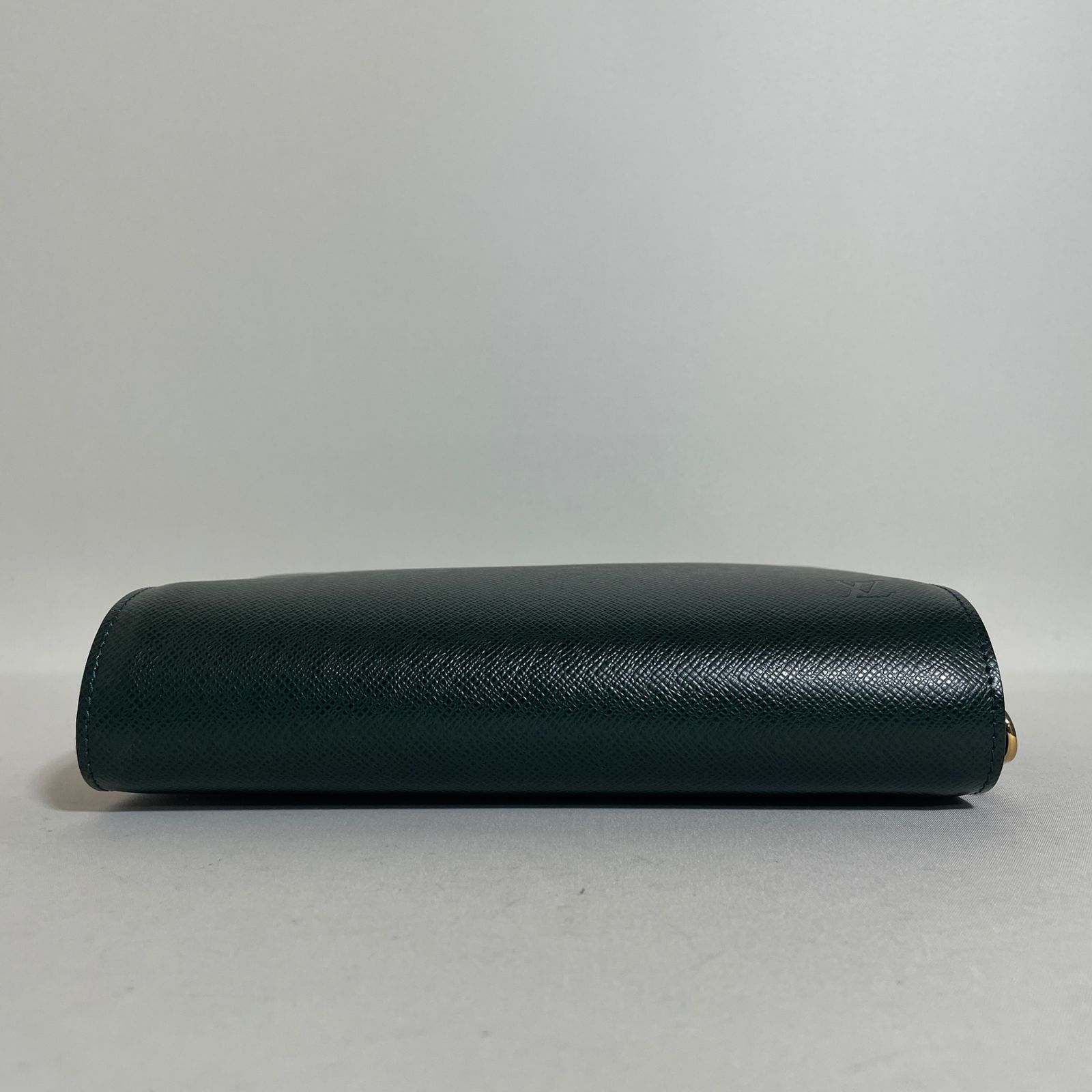 2601-233｜ルイヴィトン バイカル タイガ セカンドバッグ グリーン