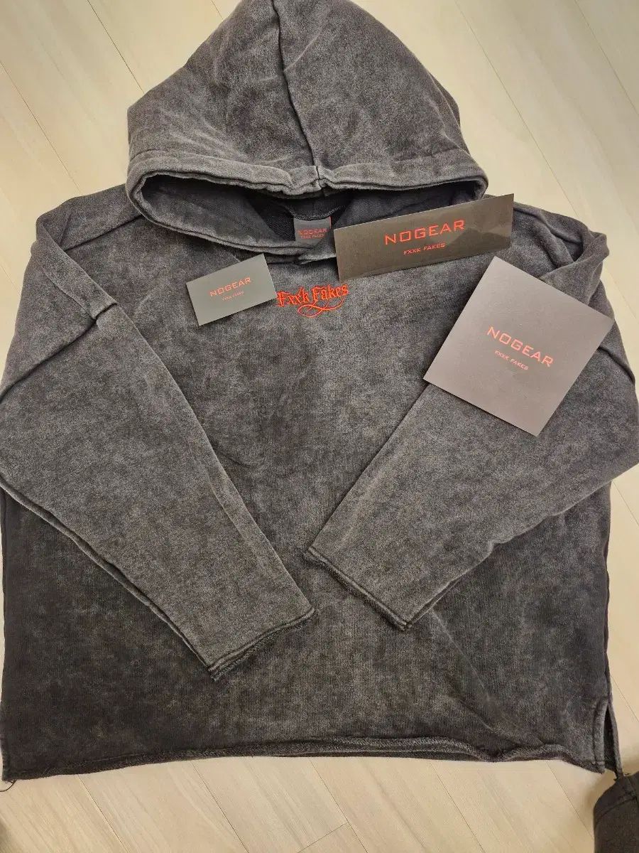 NOGEAR WHO Tシャツ