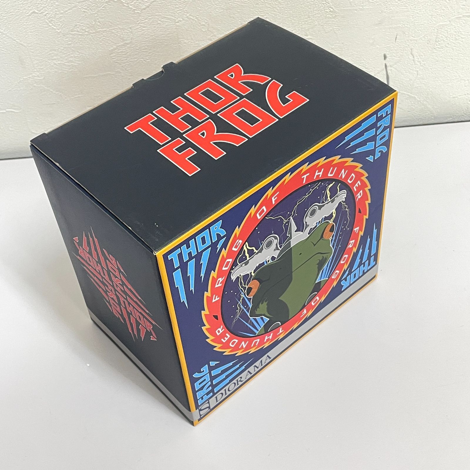 三沢店29-1-0210] ソー•ザ•フロッグ マーベル ジオラマスタチュー