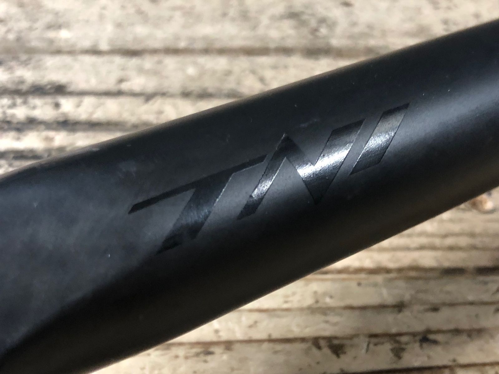 JW250 TNI LW168 カーボン シートポスト Φ27.2 300mm - メルカリ
