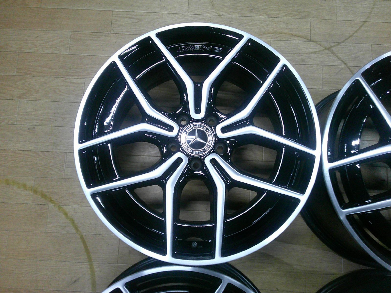 メルセデス ベンツ Eクラス W213 純正 AMG 8J 9J 19インチ PCD112 5穴 