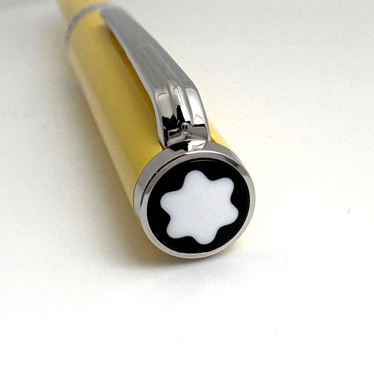 モンブラン MONTBLANC PIX ボールペン ツイスト式 油性 筆記具 文房具