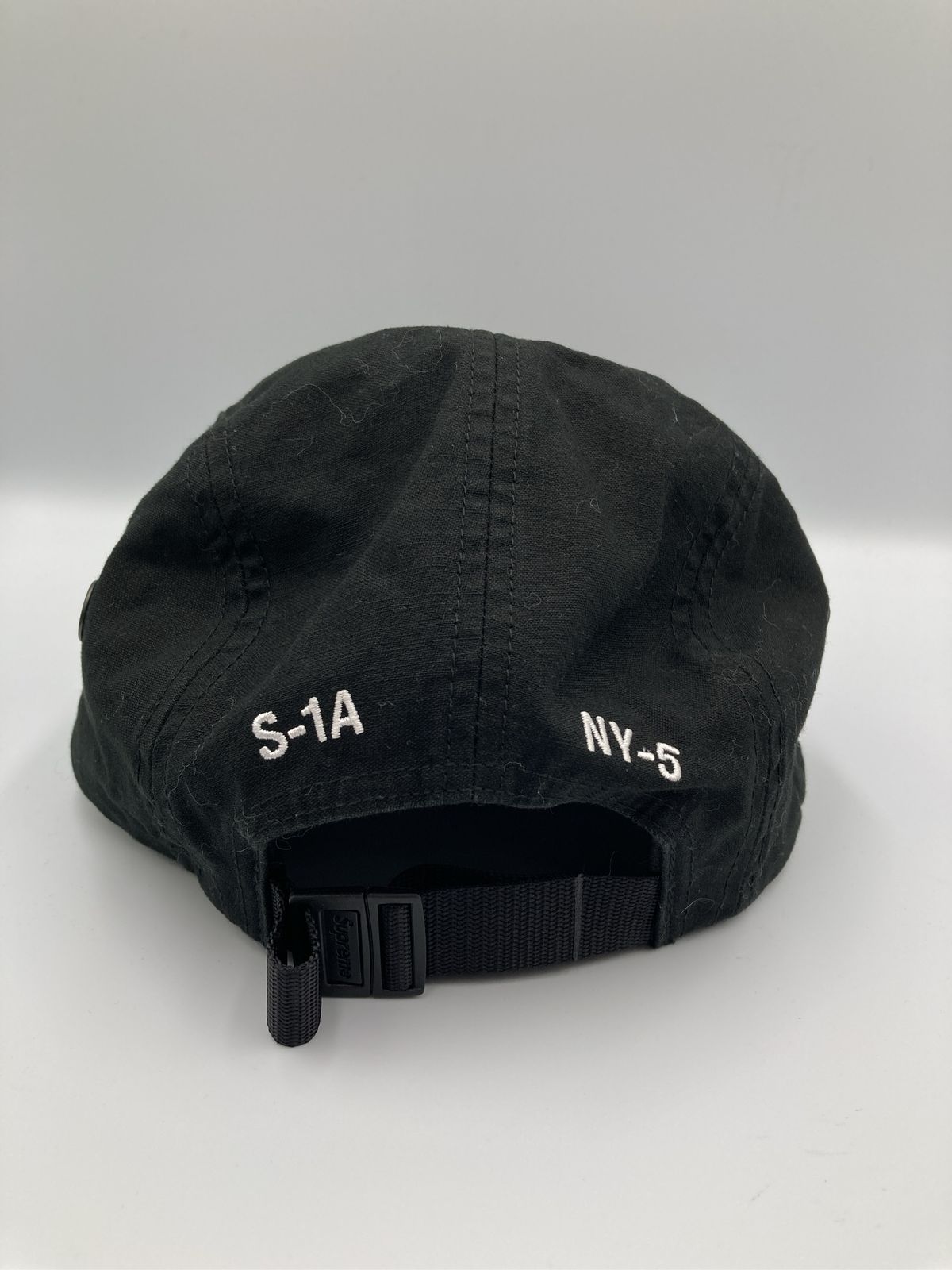 Supreme キャップ ブラック コットン ベースボール - メルカリ